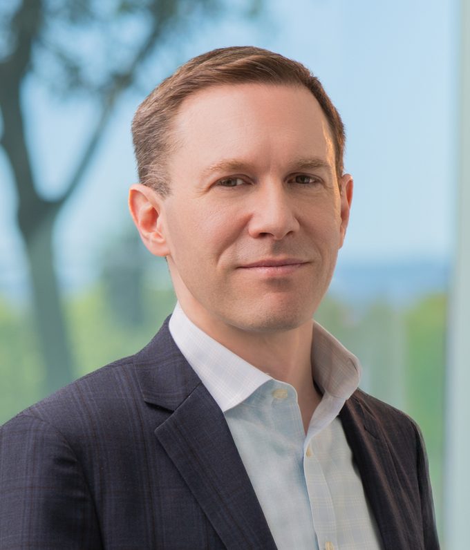 Headshot of Eric Lempel